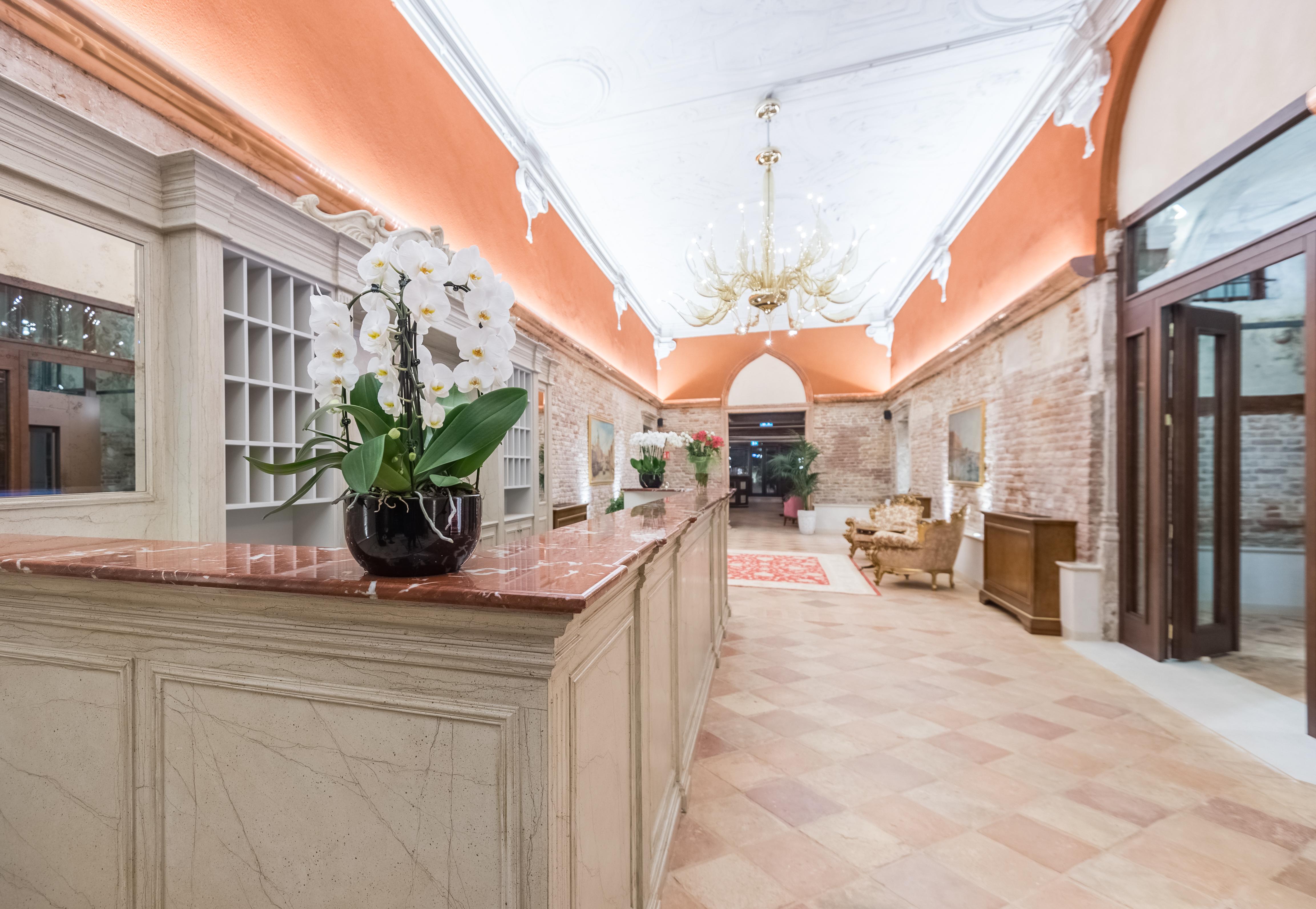 Hotel Nani Mocenigo Palace Венеция Екстериор снимка The interior of the hotel